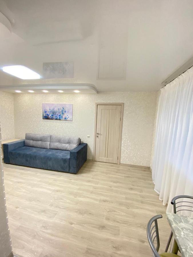 Suite Mira Avenue Center Двухкомнатная Квартира В Центре Возле Тц Цум Chernihiv Exterior foto