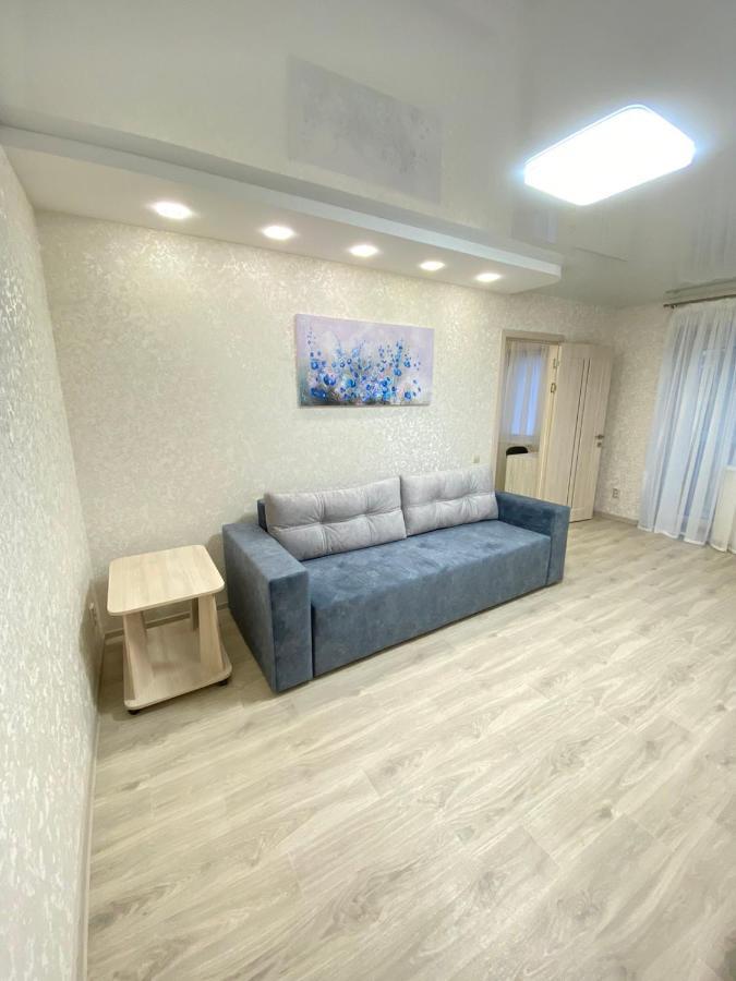 Suite Mira Avenue Center Двухкомнатная Квартира В Центре Возле Тц Цум Chernihiv Exterior foto
